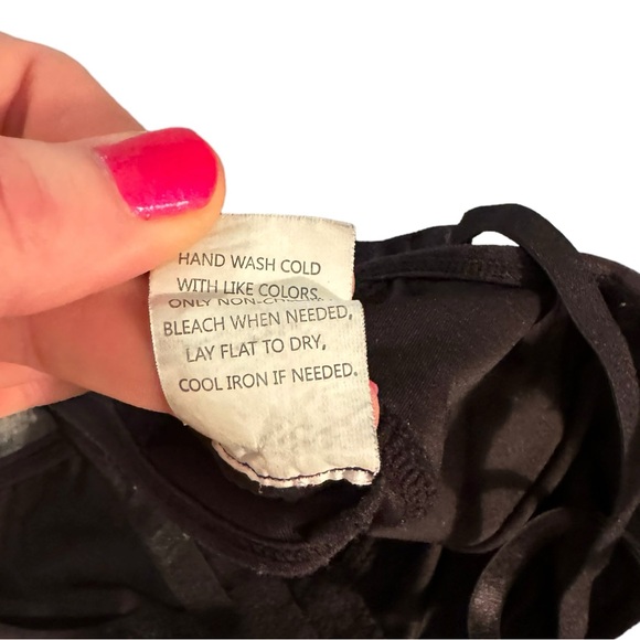 Women’s Nollie Black Stretchy Silky Bralette. Super Comfortable. Size Small. - Picture 7 of 7